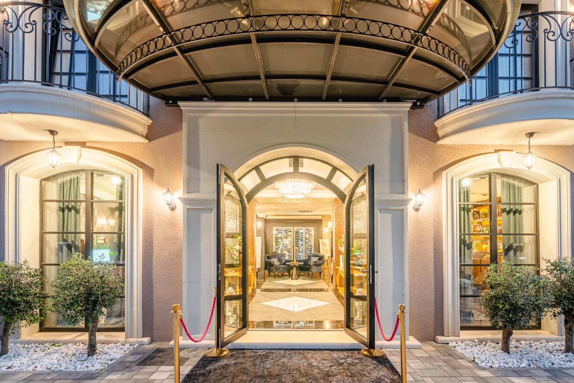 פאקוסטאן Boutique Hotel Bora & Villas Garamm מראה חיצוני תמונה